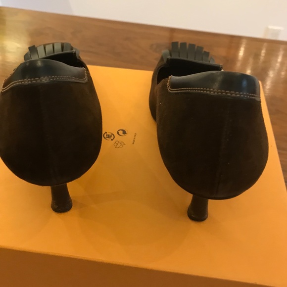 COLE HAAN SUEDE HEELS (Brown) - Picture 6 of 8